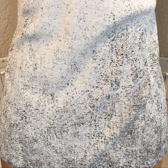 Tahari tank top - Picture 2 of 5